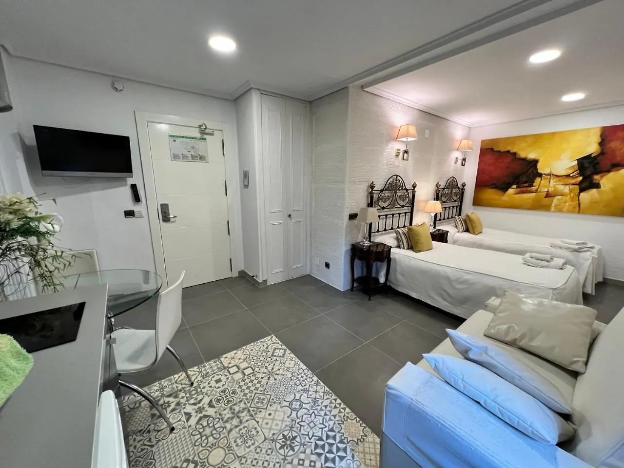 Ξενοδοχείο με διαμερίσματα Apartamentos Las Brisas Σανταντέρ