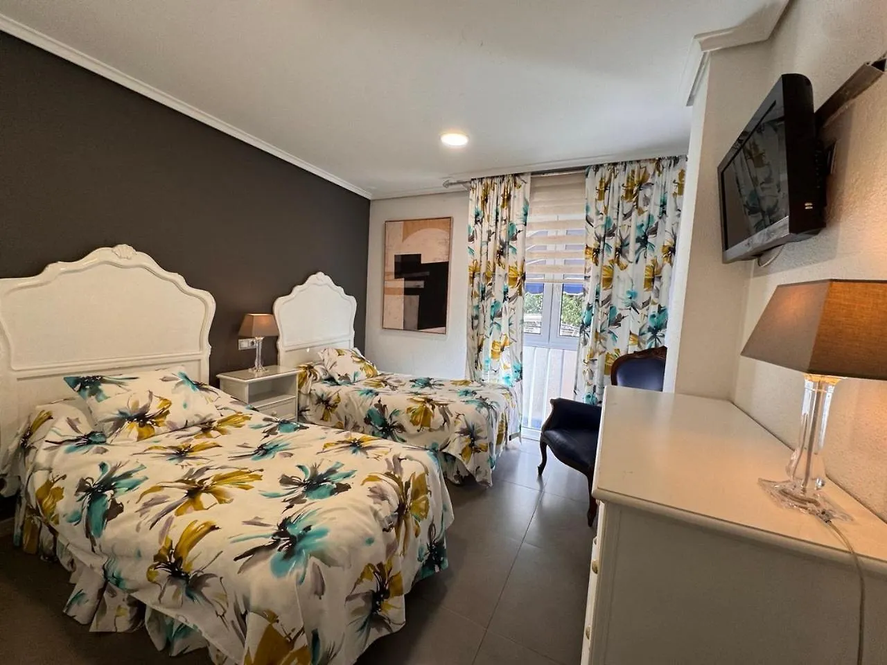 Ξενοδοχείο με διαμερίσματα Apartamentos Las Brisas Σανταντέρ