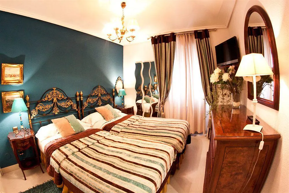 Apartamentos Las Brisas Σανταντέρ 3*,  Ισπανία